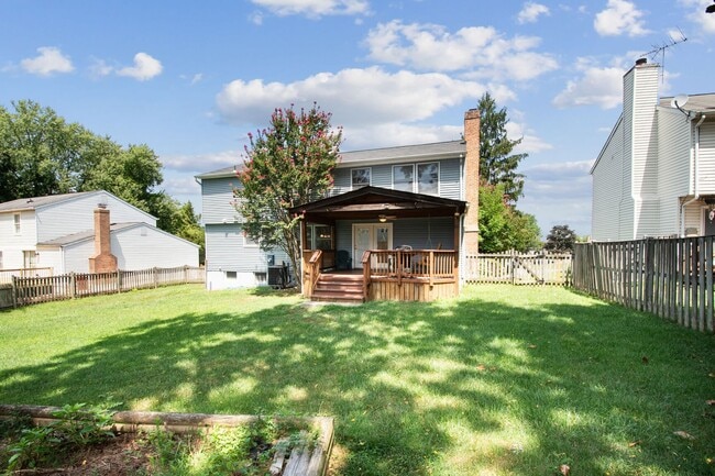 Building Photo - 1402 Kingstream Dr