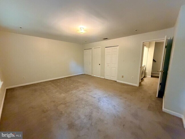 Building Photo - 4834 Brookstone Terrace