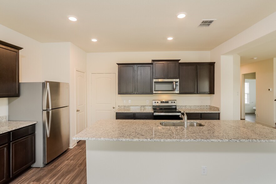 Building Photo - 7223 Calypso Cyn