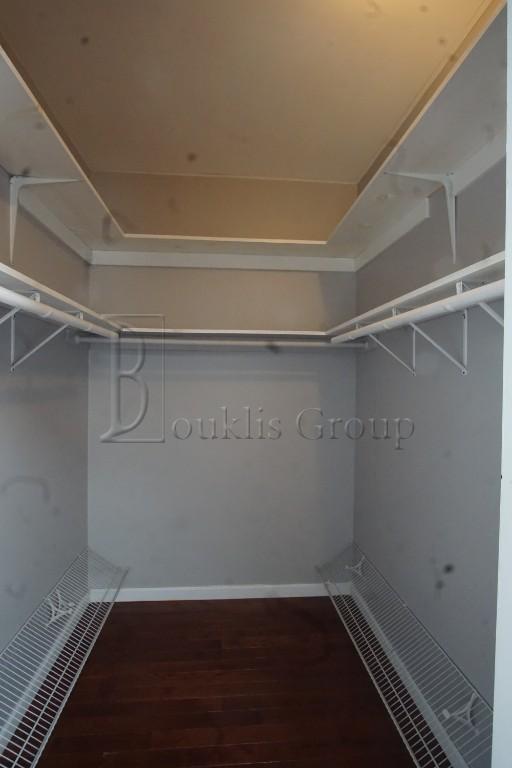 Building Photo - 3 bedroom in BRONX NY 10471