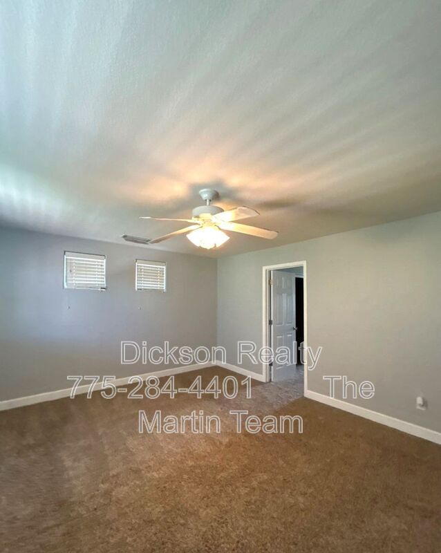 Building Photo - 2065 Long Hollow Dr