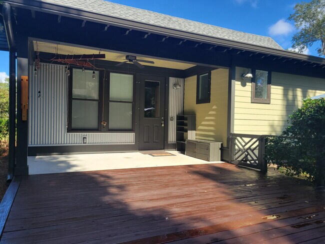 Building Photo - 191 Seabrook Rd