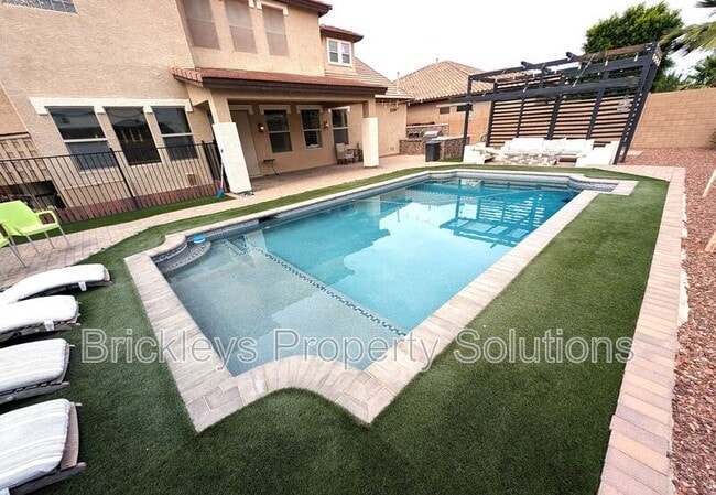 Building Photo - 20279 E Sonoqui Blvd