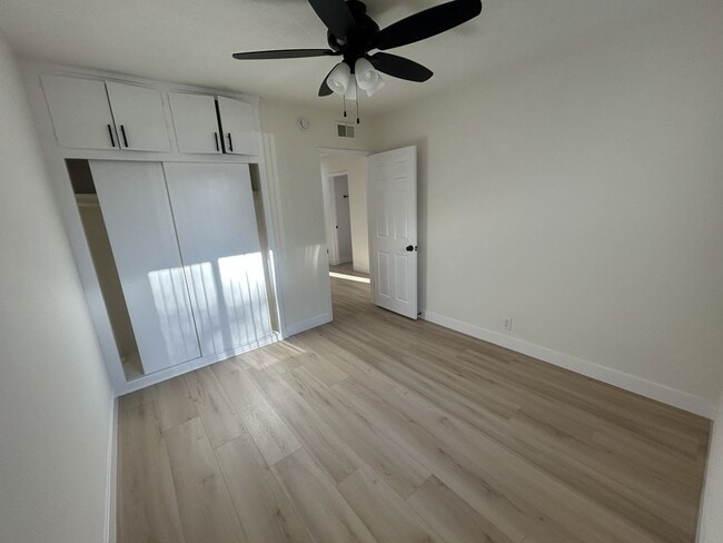 Building Photo - Pool Home! 3 Bed 2 Bath Home With Family Room