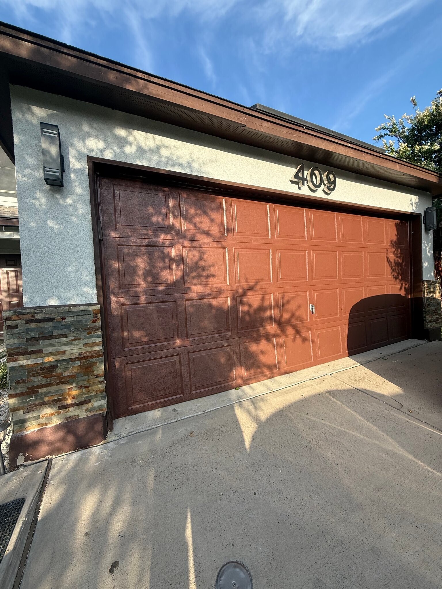 Building Photo - 409 Pargo Dr