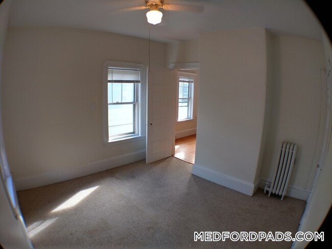 Building Photo - 294 Boston Ave