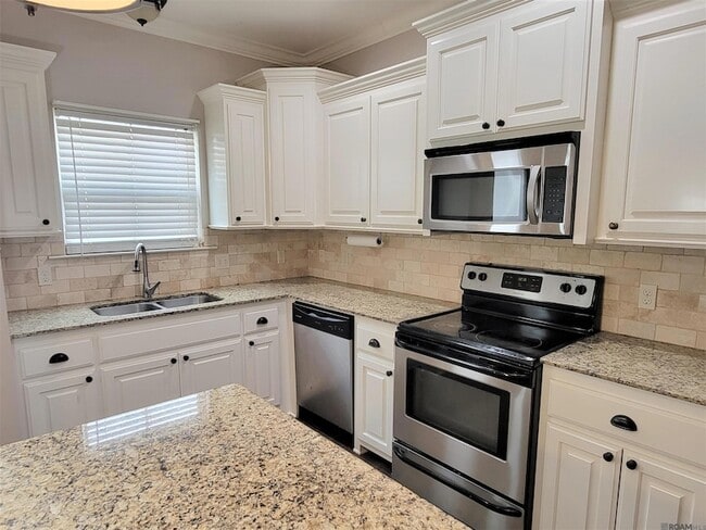 Primary Photo - 40485 Sage Field Ct