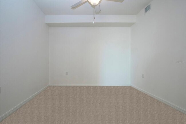 Building Photo - 16804 Vardon Ter