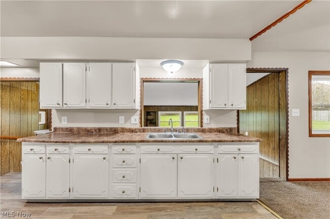 Building Photo - 25121 Price Rd