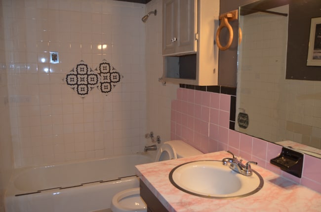 Building Photo - 414 Jackson St