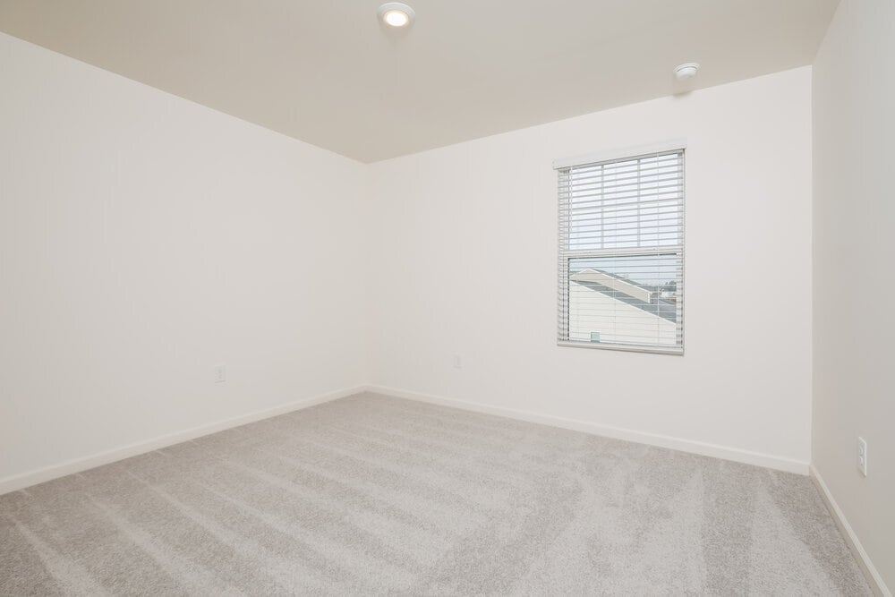 Building Photo - 292 Babbling Brk Dr