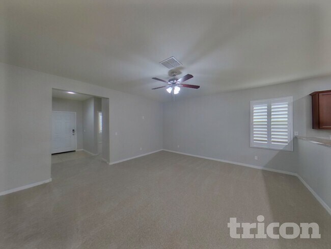 Building Photo - 40008 W Pryor Ln