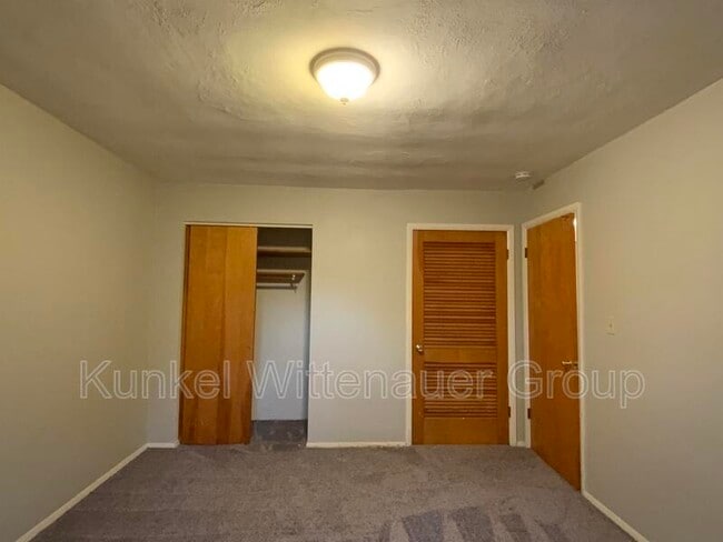 Building Photo - 514 N 38th St