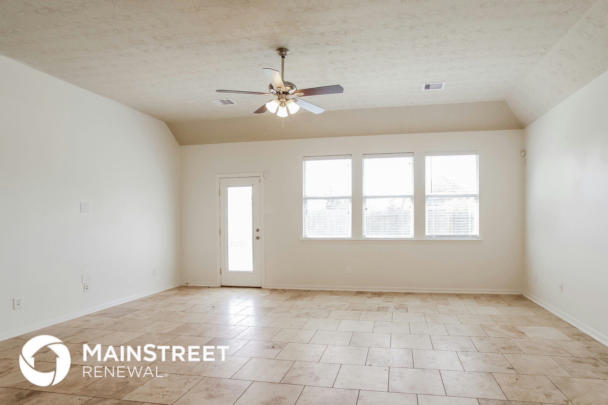 Building Photo - 9838 Linden Hollow Dr