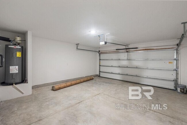 Building Photo - 16966 Valencia Wy