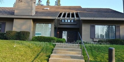 Building Photo - 11458 Coloma Rd