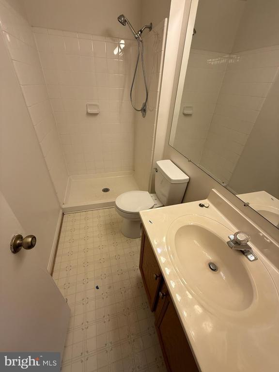 Building Photo - 10727 Gideon Ct