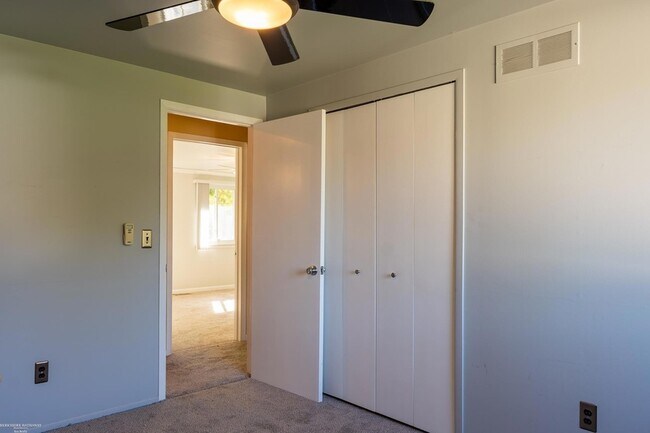 Building Photo - 14323 Mary Grove Dr
