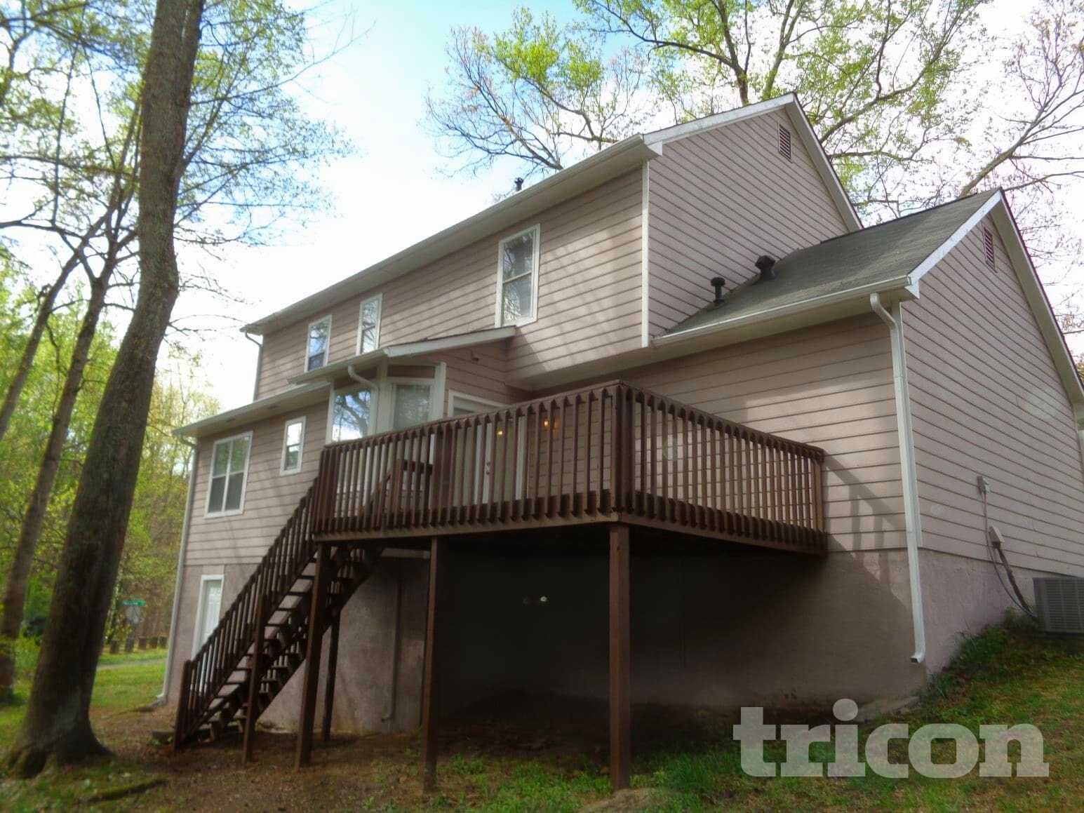 Building Photo - 730 Sugar Springs Ln SW