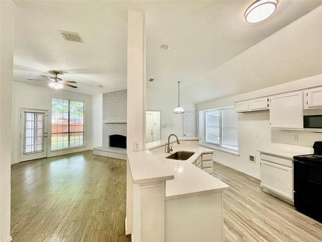 Building Photo - 12002 Biloxi Dr