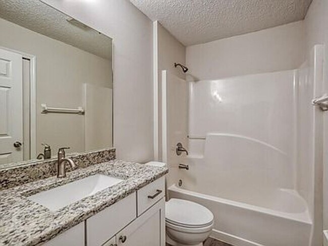 Building Photo - St Johns Rental