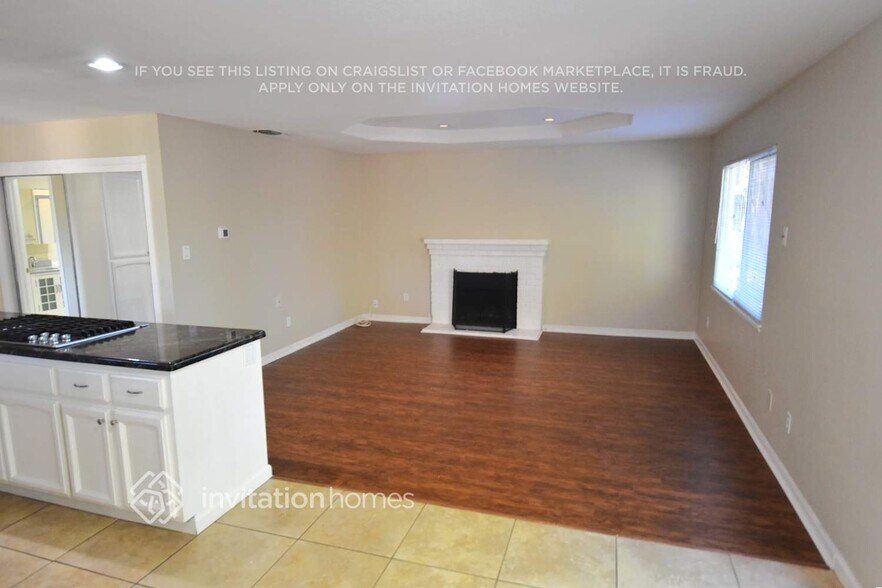 Building Photo - 6900 Pin Oak Ct