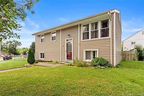 Primary Photo - 120 Denny Dr