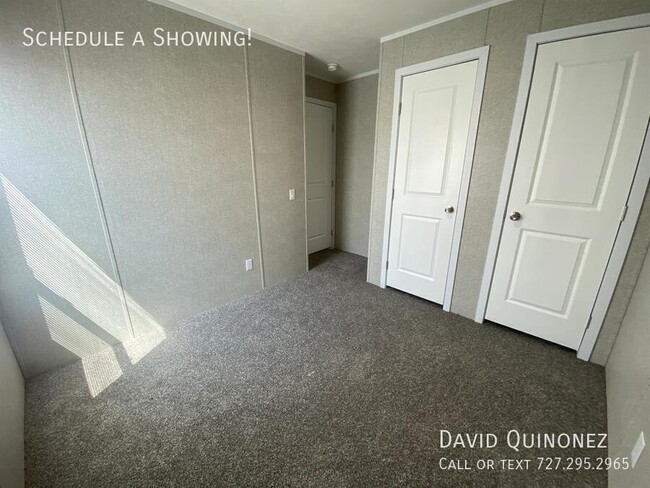 Building Photo - 514 Murray-
