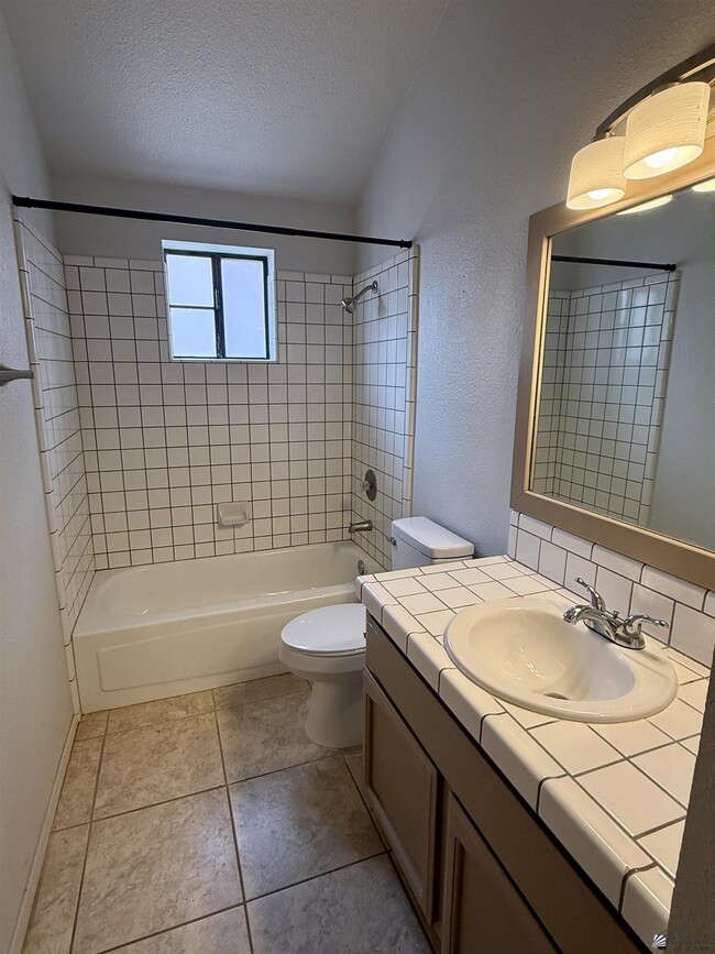 Building Photo - 10236 S Del Rico