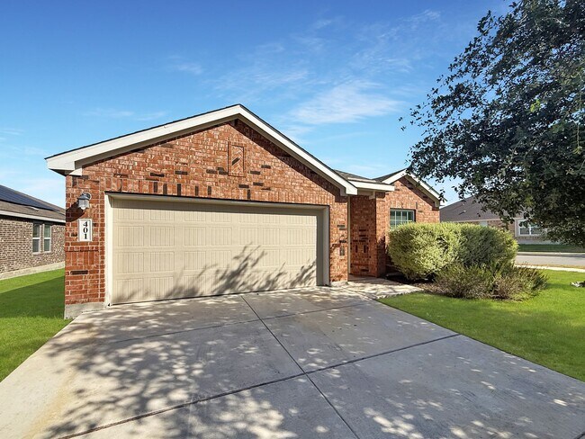 Building Photo - 401 Utica Way