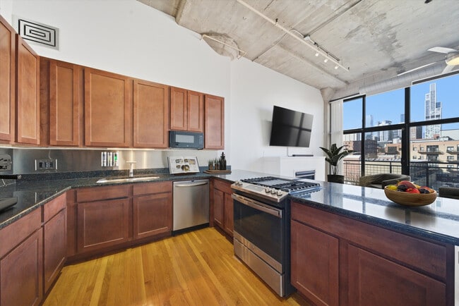 Building Photo - 1727 S Indiana Ave