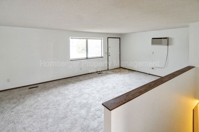 Building Photo - 7024 N Wiscomb St