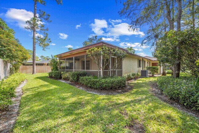 Building Photo - 13511 Jonquil Pl
