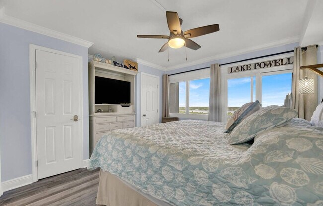 Building Photo - 23223 Front Beach Rd