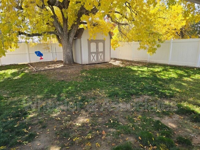 Building Photo - 411 Forbes Ave W