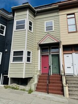 Building Photo - 824 Central Ave