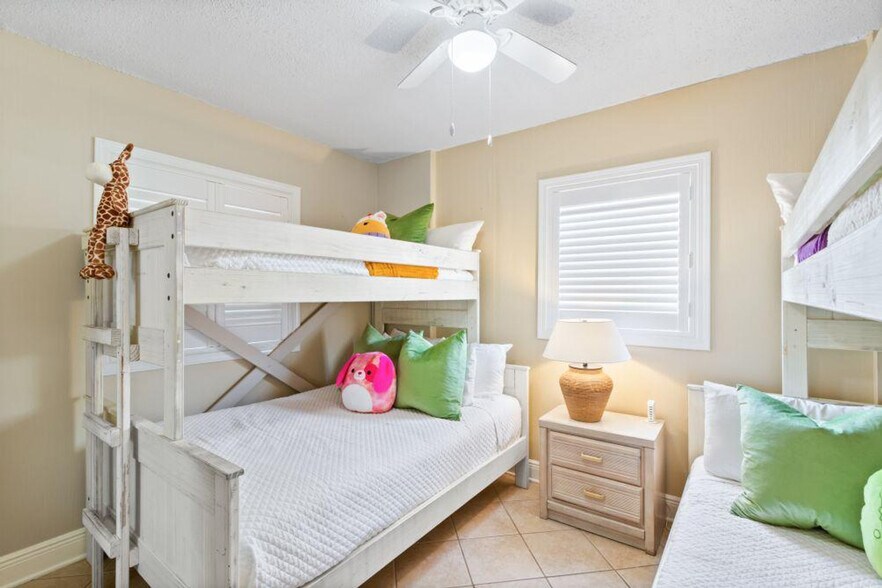 Building Photo - 24522 Perdido Beach Blvd