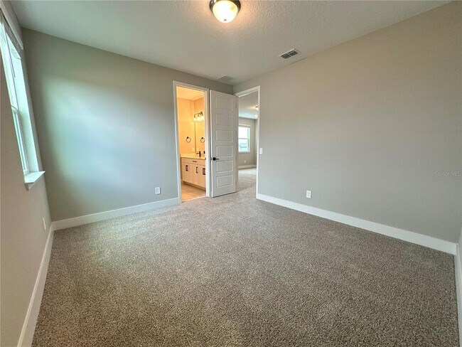 Building Photo - 16477 Silver Brook Wy