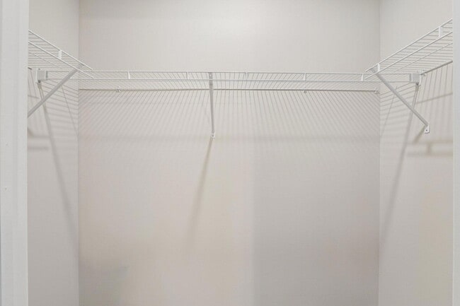 Building Photo - 4704 47th Ave