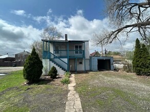 Building Photo - 5716 Calumet Ave