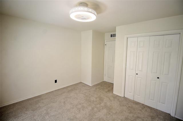 Building Photo - 3210 Colonel Cir