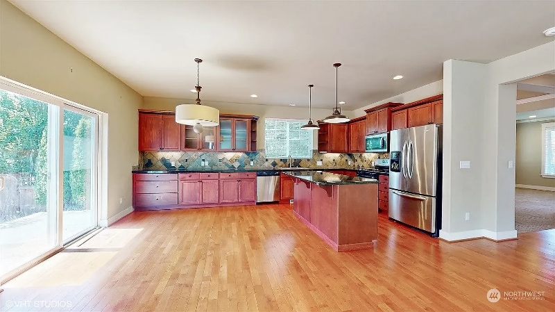 Building Photo - 18204 123rd St E