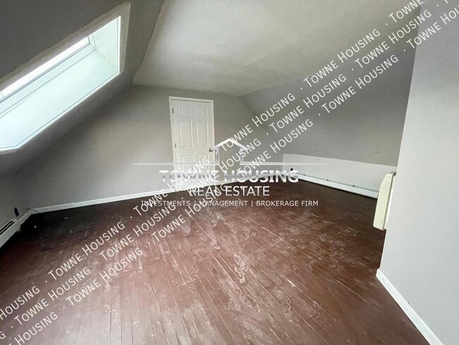 Building Photo - 193 Courtland Ave