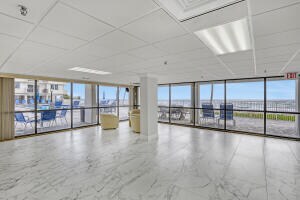 Building Photo - 3301 S Ocean Blvd