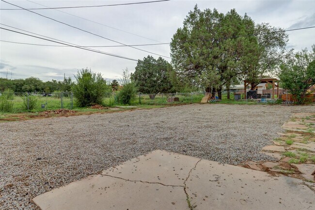 Building Photo - 846 Prescott Heights Dr