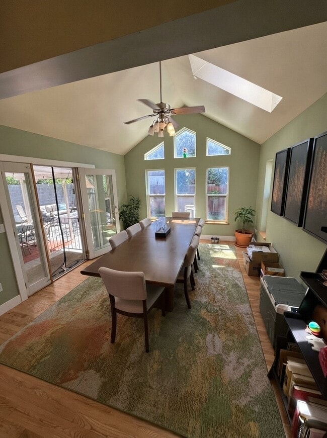 Building Photo - 3759 Alta Loma Dr E