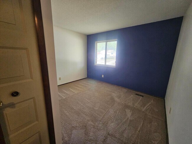 Building Photo - 1793 Ibson Dr
