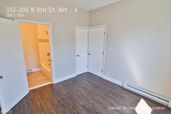 Building Photo - 302-304-304 N Ninth St