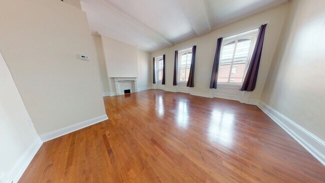 Building Photo - 1814 Spruce St