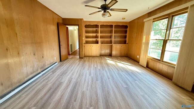 Building Photo - 6167 Wall Triana Hwy